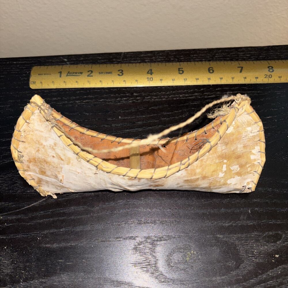 Birch Bark Canoe • Native American Hand‑Crafted • Vintage • 7 Inch